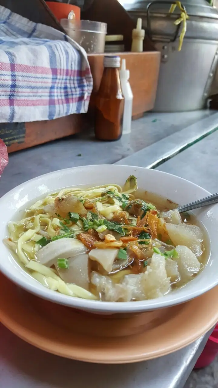 Mie Kocok Abun