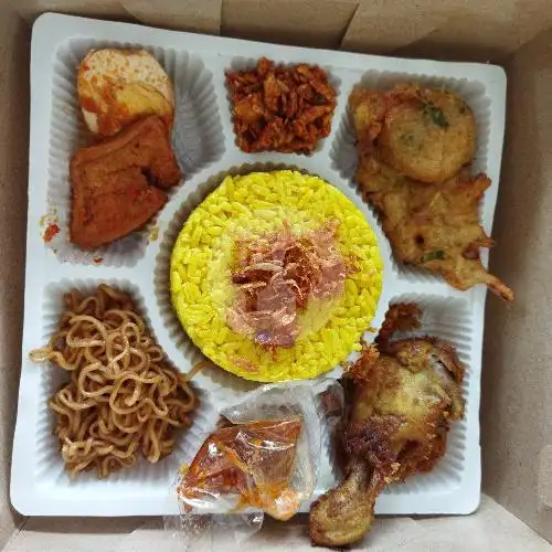 Gambar Makanan Warung Nasi Kuning Tanalot Purimas 4