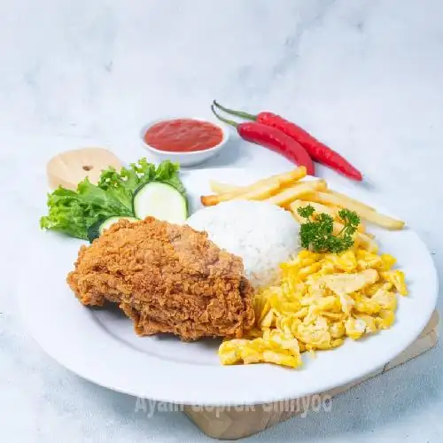 Gambar Makanan Ayam Geprek Shinyoo, CIMONE 10