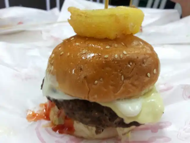 Burger Bakar Abang Burn Food Photo 10