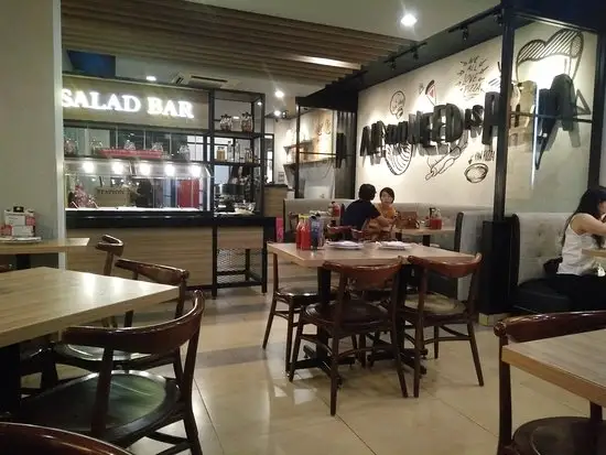 Gambar Makanan Pizza Hut Bali Galeria Mal 11