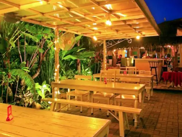 Gambar Makanan Gardenia Tropical Garden Resto 9