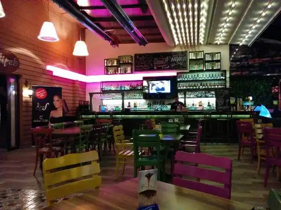 Bi Sohbet Cafe & Bistro