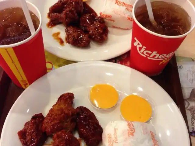 Gambar Makanan Richeese Factory 19