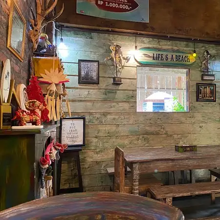 Gambar Makanan The Cabin Coffee Shop 9