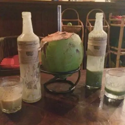Wayan's Coconut Jucies Bar