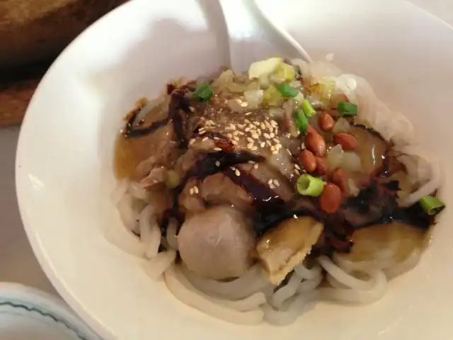 Uncle Cheng Special Beef Noodles Food Photo 2