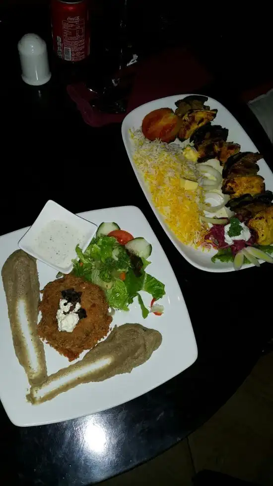 Gambar Makanan Passargad Restaurant and Sisha Lounge 9