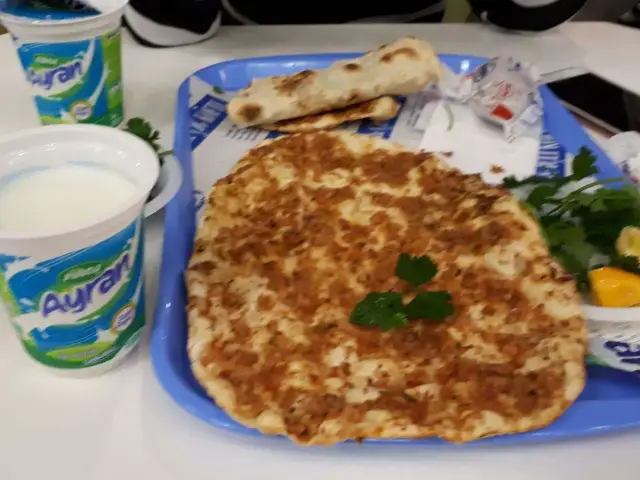 İsot Lahmacun'nin yemek ve ambiyans fotoğrafları 6