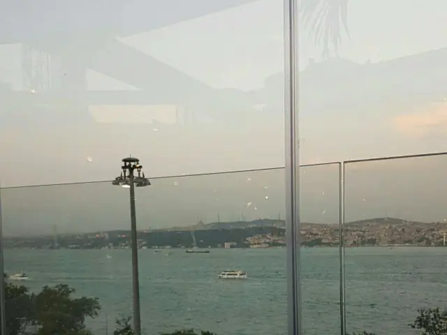 Lulu Hookah Lounge - Zimmer Hotel Bosphorus'nin yemek ve ambiyans fotoğrafları 33