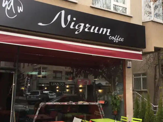 Nigrum