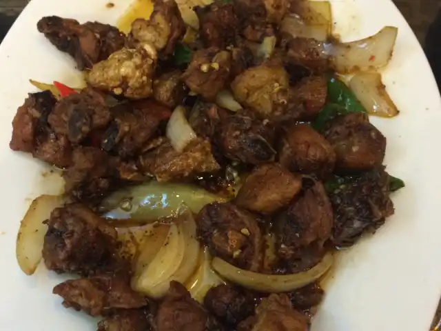 Gambar Makanan Tong Pei Yi Jia Ren Hou Guo Liu Chao 7