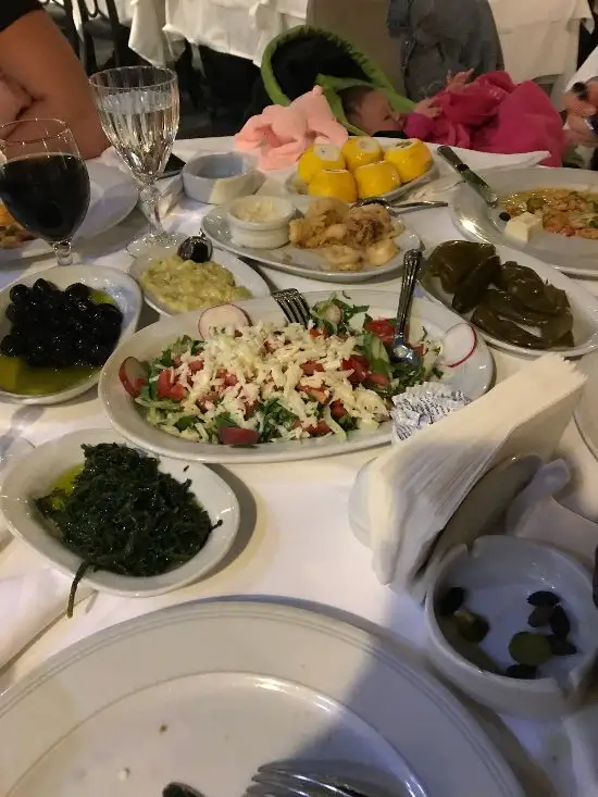 Yuksel Balik Seafood Restaurant'nin yemek ve ambiyans fotoğrafları 27