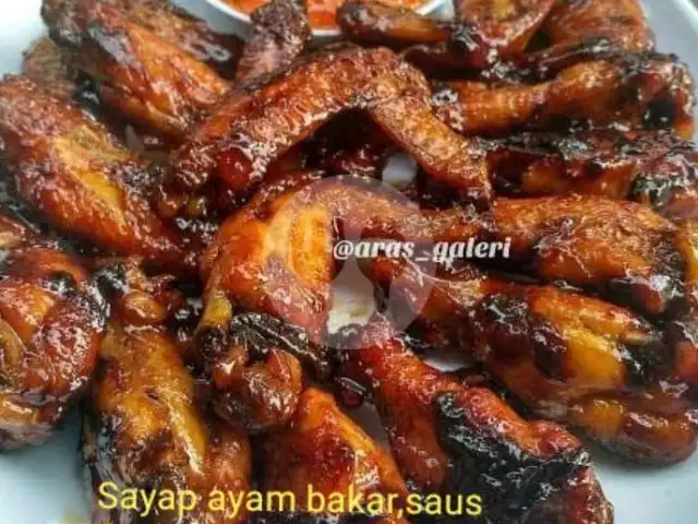 Gambar Makanan Iga & Ayam Bakar Madu Bu Dewi, Tamansari 12