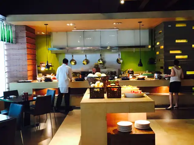 Cafe 1228 - New World Makati Hotel Food Photo 19
