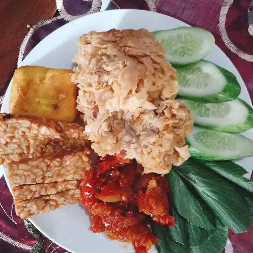 Gambar Makanan Ayam Geprek Dapur Mama Ika, Parongpong Ciwaruga 10