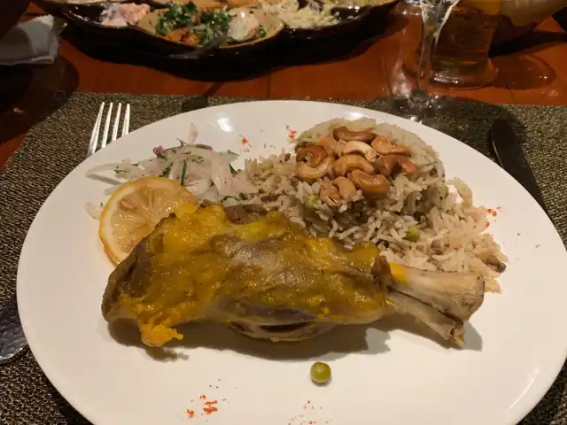 Gambar Makanan Al Nafoura Lebanese Restaurant 9