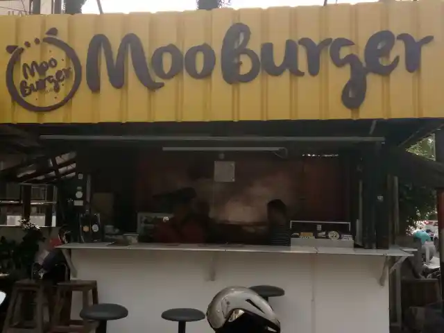 Gambar Makanan Burger Moo 4