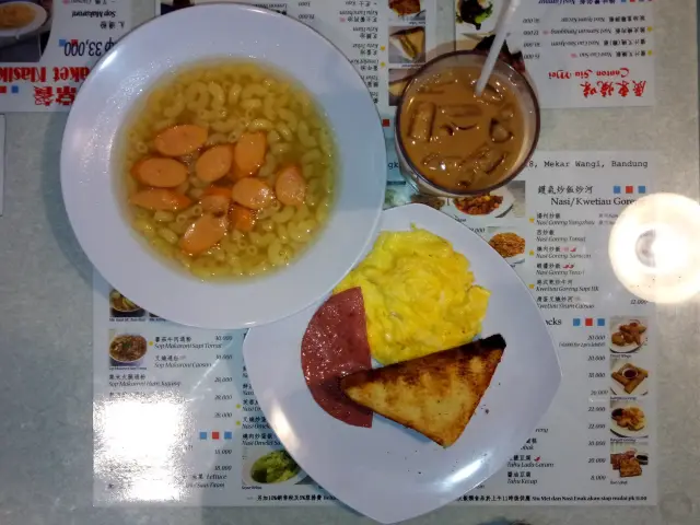 Gambar Makanan Cafe Hongkonger 6