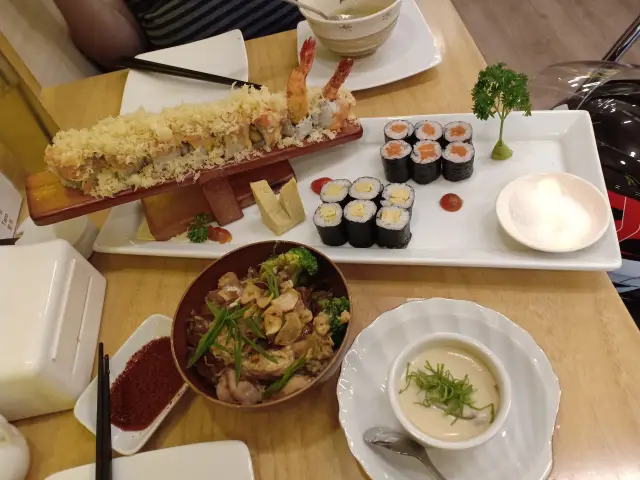 Gambar Makanan Umamya Sushi 13