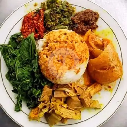Gambar Makanan Ketupat Sayur & Soto Padang Uni Riri, Lowokwaru 6