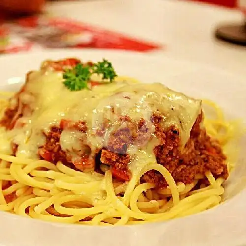 Gambar Makanan Lasagna La Vina, Penumping 11