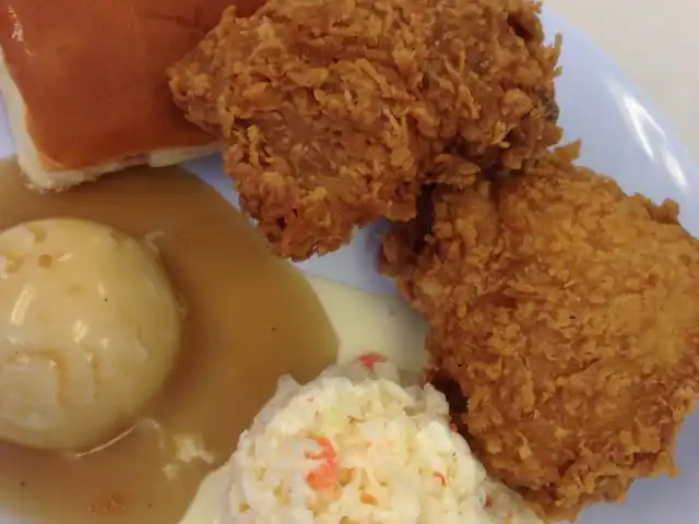 KFC Taman Kinrara Food Photo 9