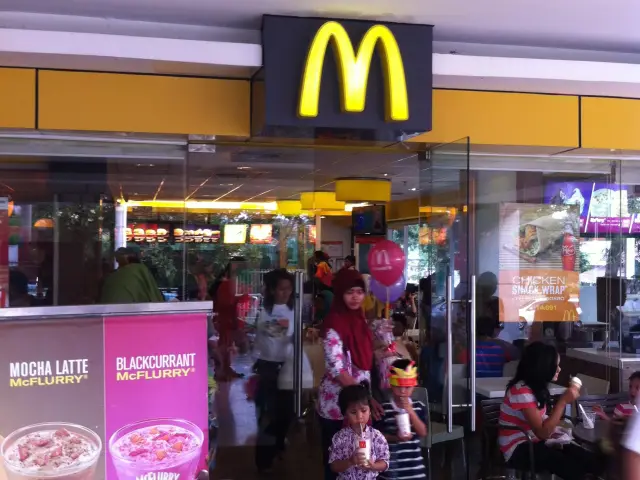 Gambar Makanan McDonald's 8