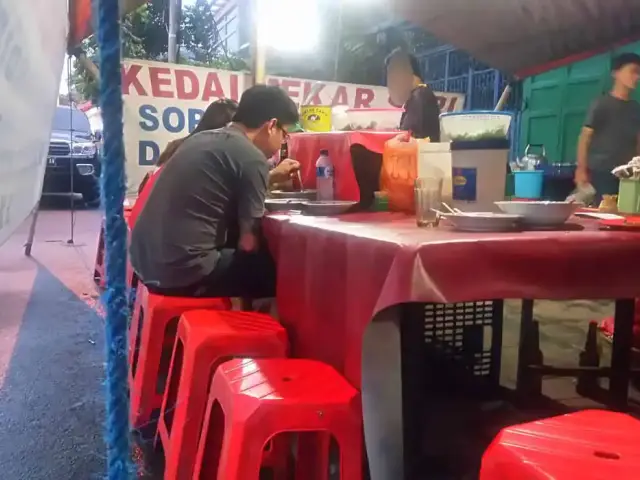 Gambar Makanan Kedai Mekar Sari Sop Kaki Kambing 4