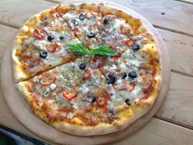 Ghot Pizzeria'nin yemek ve ambiyans fotoğrafları 7