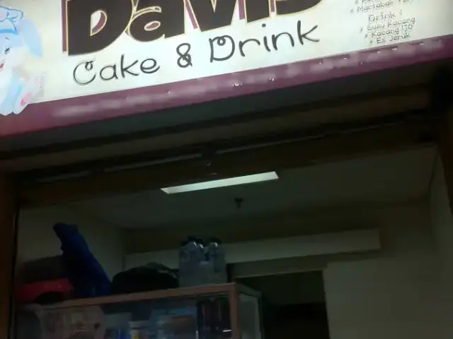 Davis Cake & Drink