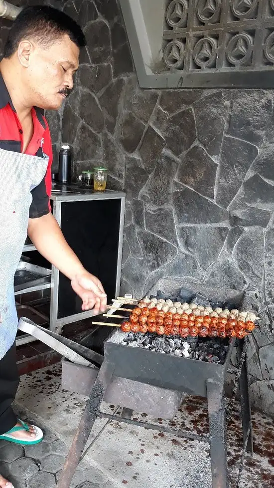 Gambar Makanan Bakso Bakar Trowulan 3