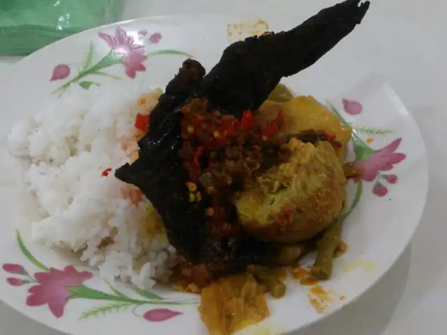 Gambar Makanan Nasi Kapau Uni Lis 6