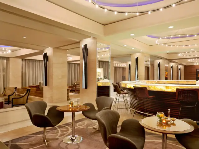 Gambar Makanan Lobby Nirwana Lounge - Hotel Indonesia Kempinski 3