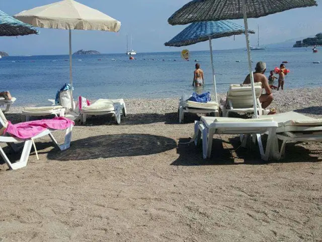 Poseidon Beach Club'nin yemek ve ambiyans fotoğrafları 2