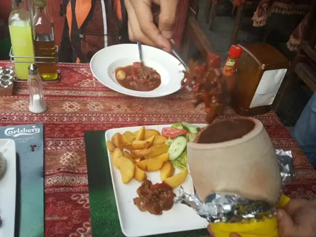 Sultan Hostel Restaurant Cafe'nin yemek ve ambiyans fotoğrafları 7