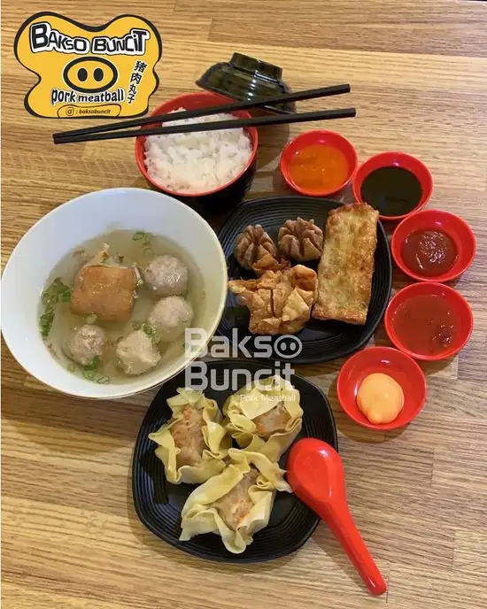 Gambar Makanan Bakso Buncit Pork Meatball 18