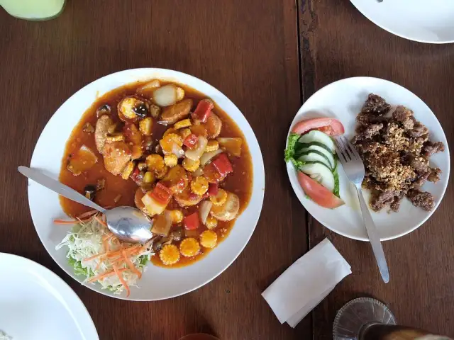 Gambar Makanan Phuket Restaurant 18