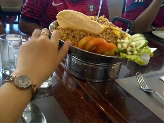 Gambar Makanan Nasi Goreng Jancuk & Mie Mblendung 9