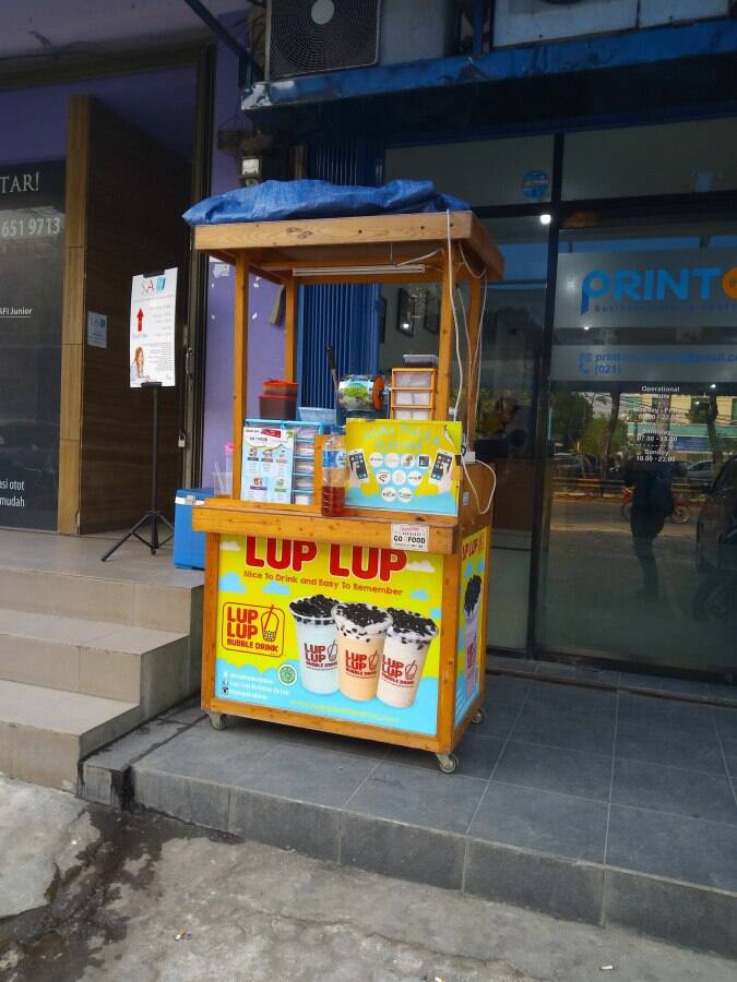 Lup Lup Bubble Drink terdekat Restoran dan Tempat Makan Restaurant