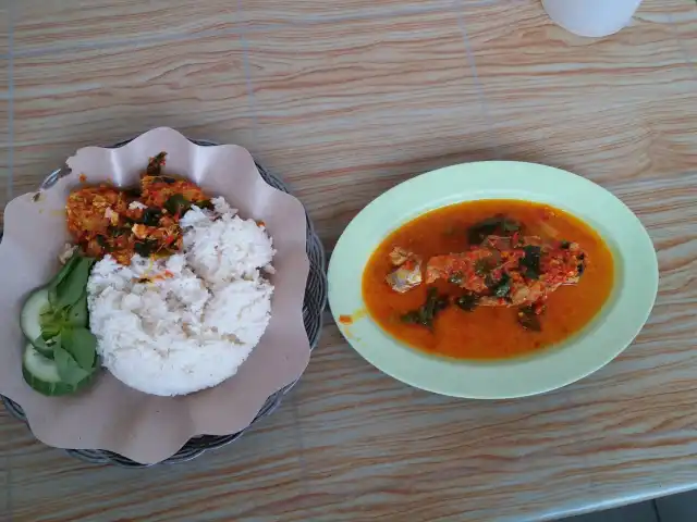 Gambar Makanan Rumah Makan Nouke Masakan Manado jl.ikan Munsing Surabaya 1