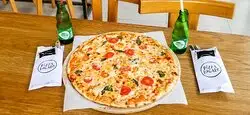 Pizza Locale'nin yemek ve ambiyans fotoğrafları 5