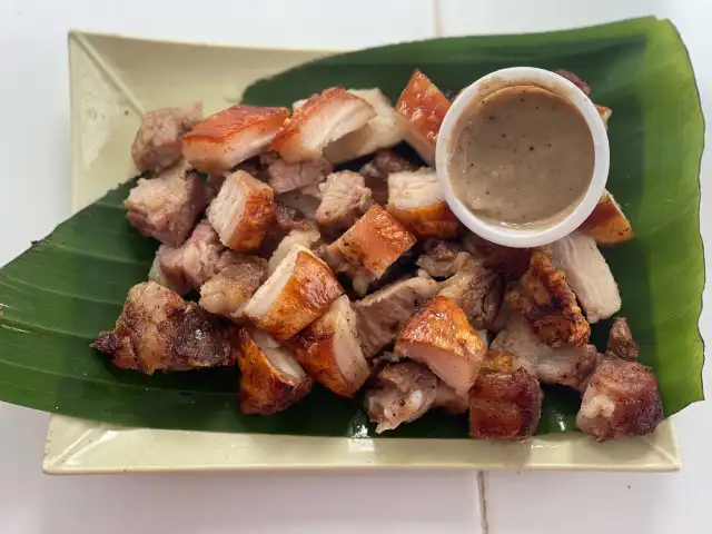 Macmanok Roasted Chicken - Arellano Extension Food Photo 1