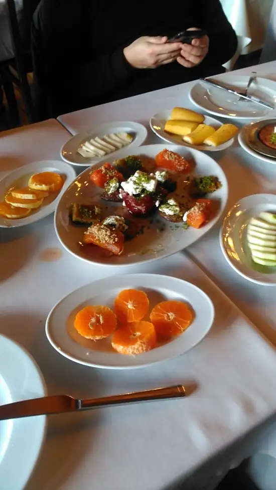 Köz Kanat Restaurant'nin yemek ve ambiyans fotoğrafları 5