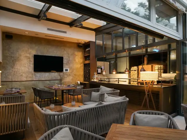 Aruni Restoran & Bar - Lugal, A Luxury Collection Hotel'nin yemek ve ambiyans fotoğrafları 1