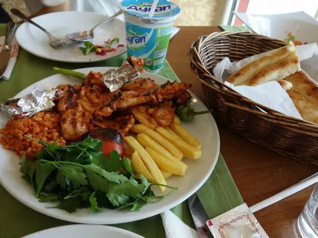 Seos Cafe & Restaurant'nin yemek ve ambiyans fotoğrafları 5