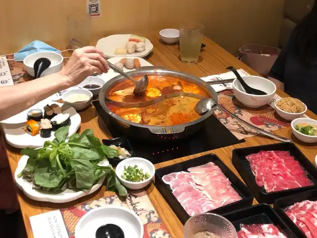 Sukishi Japanese Sukiyaki &  Buffet Food Photo 1