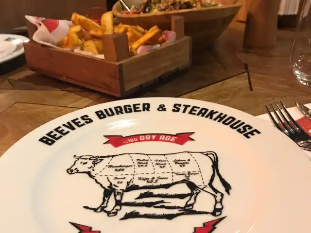 Beeves Steakhouse'nin yemek ve ambiyans fotoğrafları 19