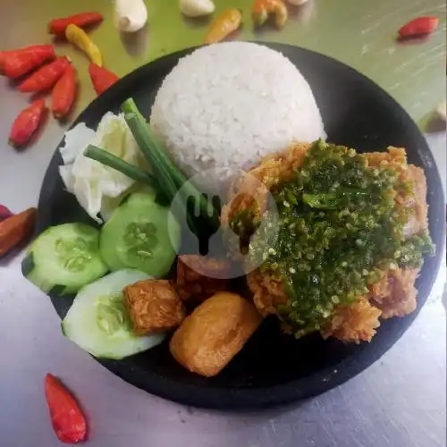 Gambar Makanan Ayam Tempong Ibu Sri, Seminyak 5