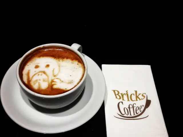 Bricks Coffee'nin yemek ve ambiyans fotoğrafları 18